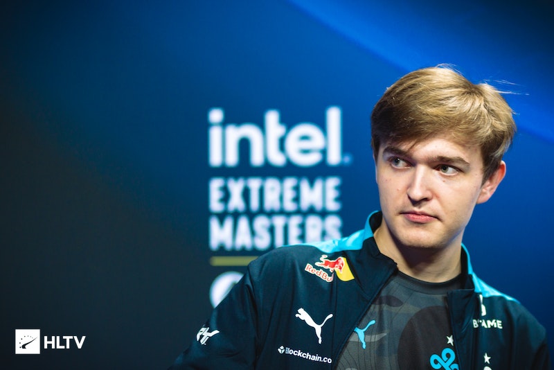 LOL测试服新增旗帜：拳头官标亦在其列